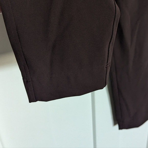 Lululemon Tapered Pant 7/8 Length - Espresso sz XS - Picture 7 of 7